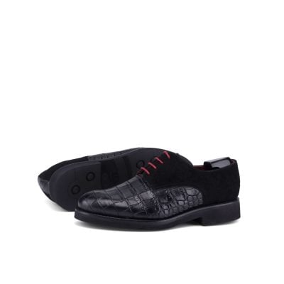 The Armitage Ave. Derby No. 8341