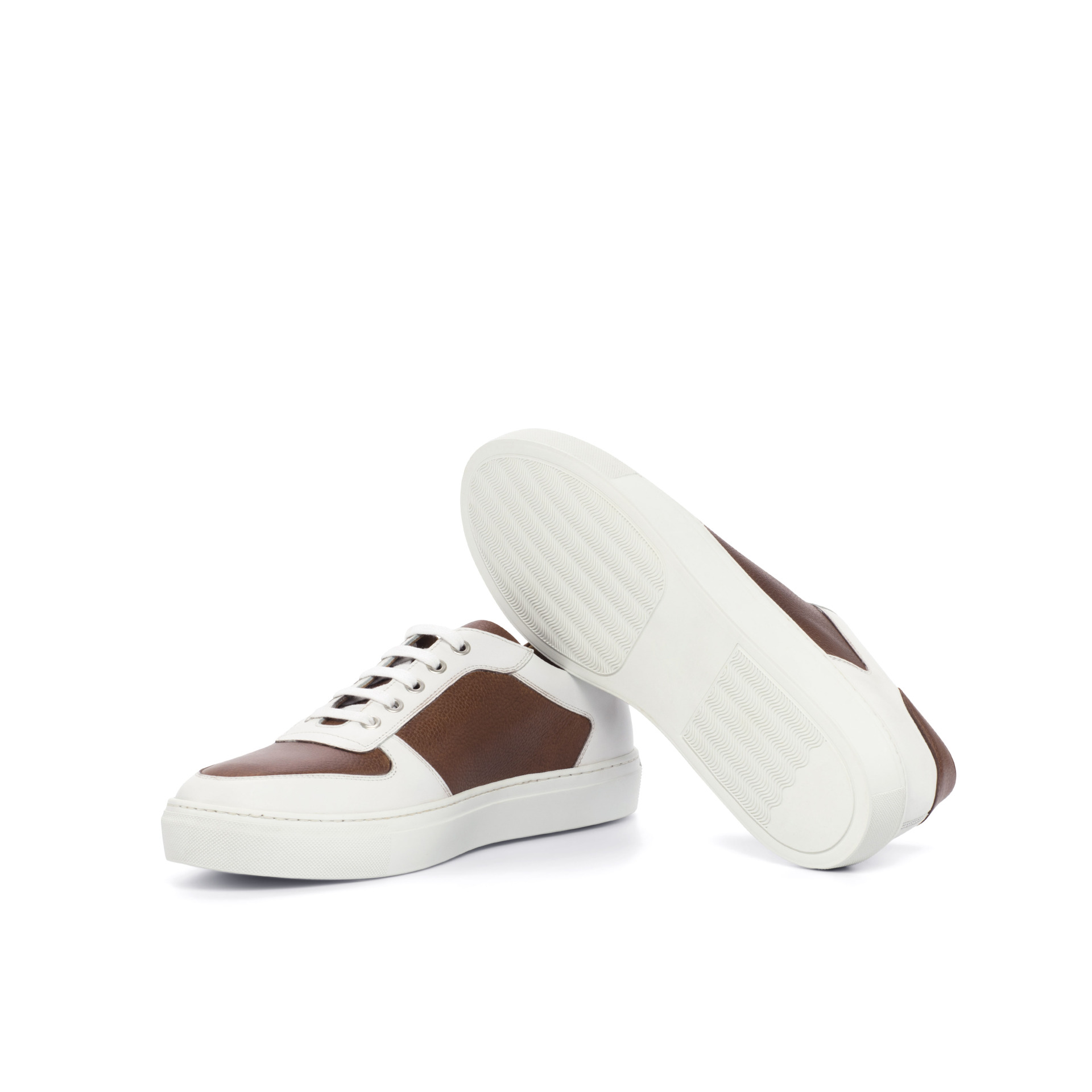 The Ashland Ave. Low Top Sneaker No. 4395 - Image 2