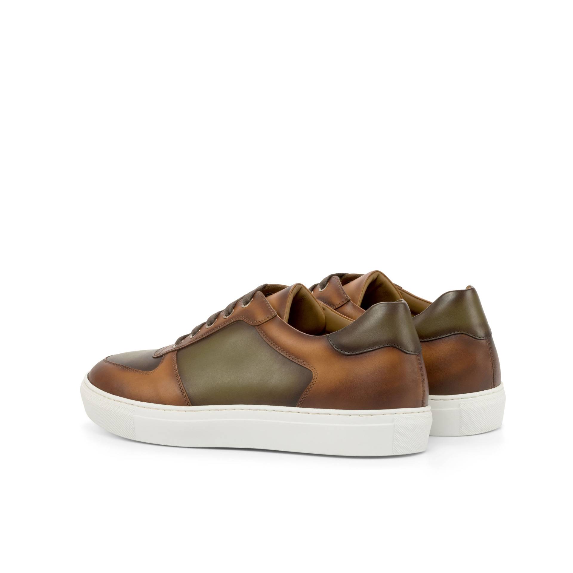 The Ashland Ave. Low Top Sneaker No. 4922 - Image 3