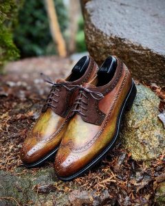 Cognac Hand Patina Men's Longwing Bluchers