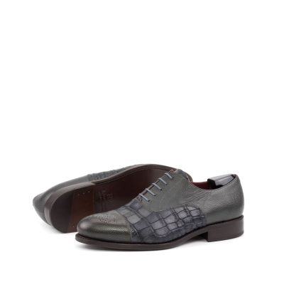 The Belmont Ave. Oxford No. 8248