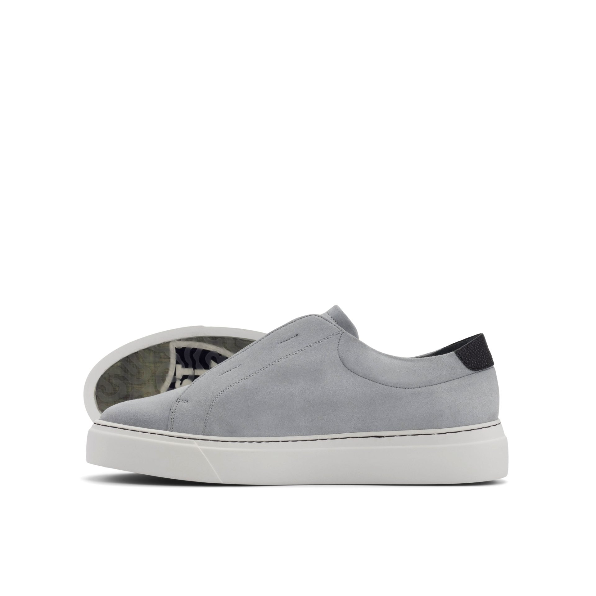 The Cambridge Ave. Laceless Sneaker No.8320 - Image 2