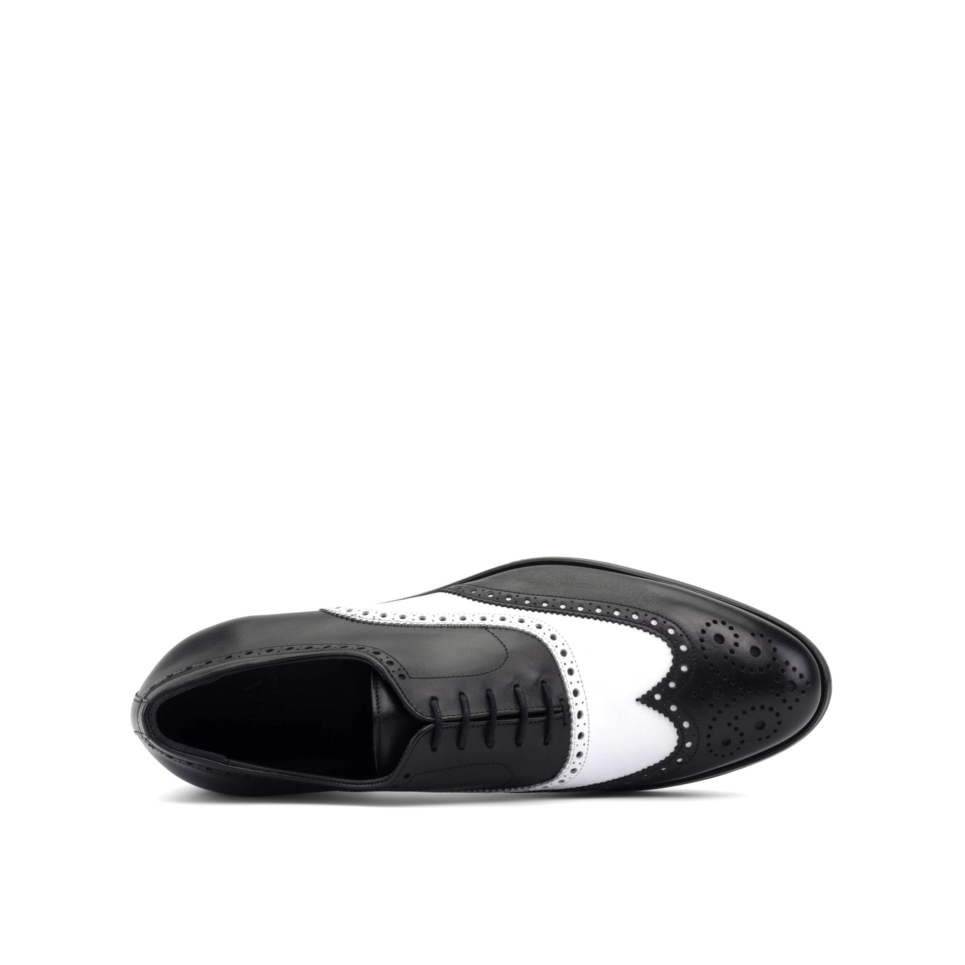 The Devon Ave. Full Brogue No. 8322 | Golf Shoes - Image 2